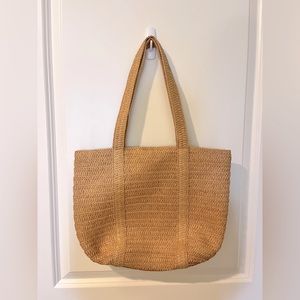 Draper James tan straw beach bag. Used once. Good condition.